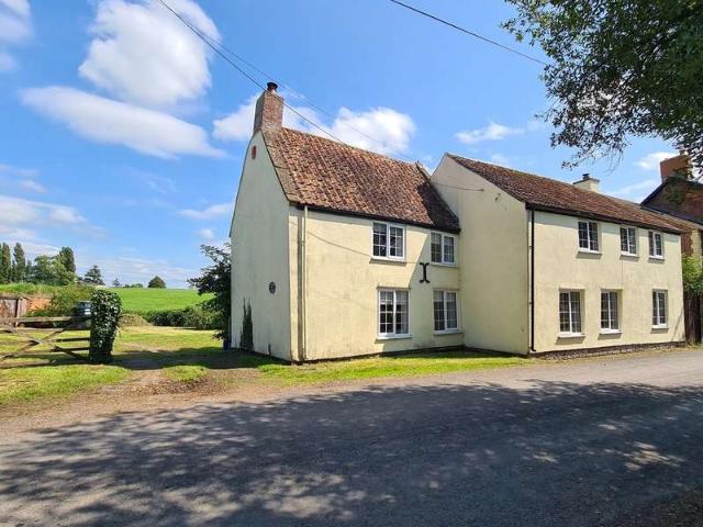 Farm for sale in Godney