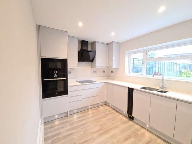 Farm for rent in Dunstable, Bedfordshire