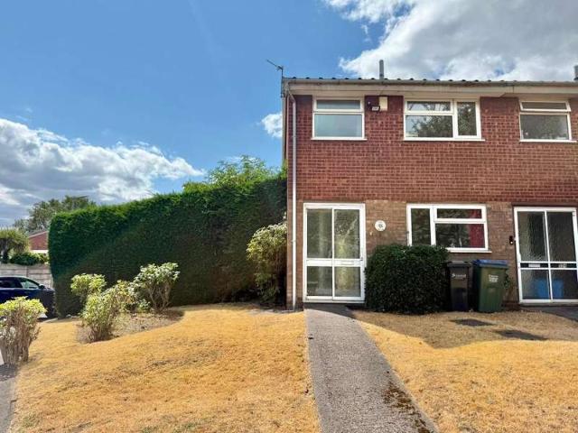 Cottage for sale in Stone Cross, West Midlands
