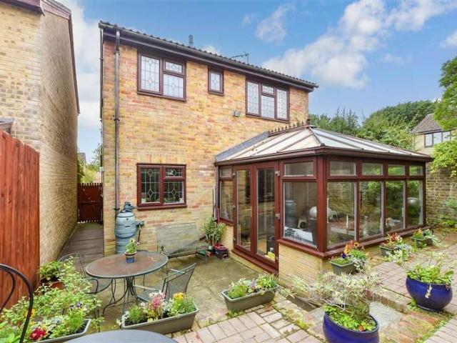 Farm for sale in Cross In Hand, East Sussex