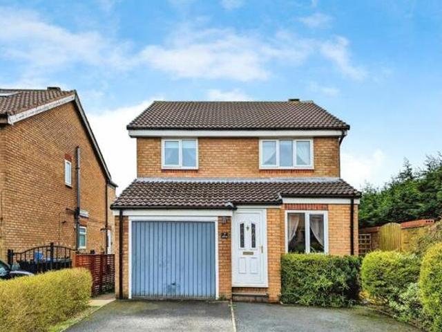 House for rent in Low Moor, West Yorkshire