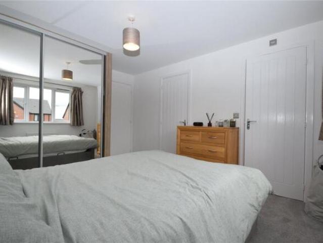 Farm for rent in Churwell, Leeds