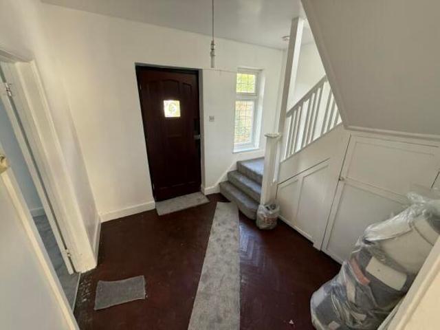 Farm for rent in Burnham, Farnham Common