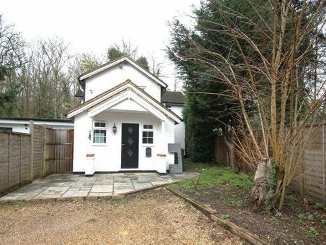 House for rent in Blackhills, Surrey