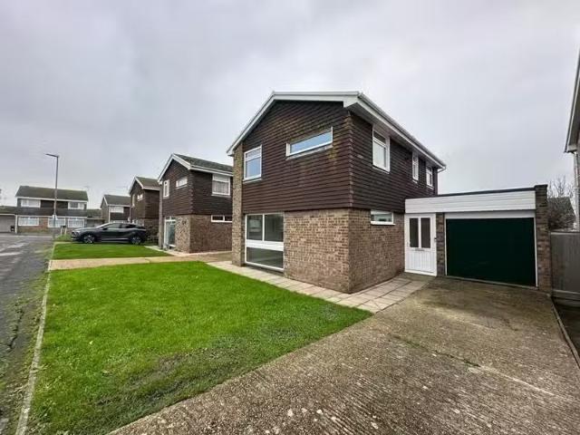House for rent in St Anthony's Hill, Eastbourne