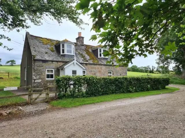 House for rent in Sauchen, Scotland