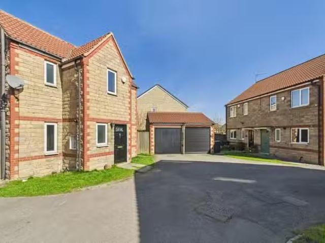 House for rent in Tong Street, Bierley