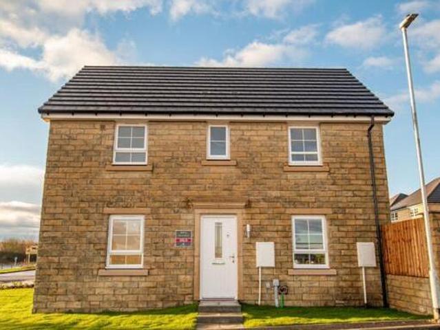House for rent in Chickenley, Dewsbury