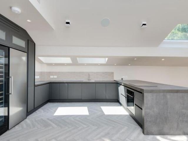 Farm for rent in Hampstead, Greater London