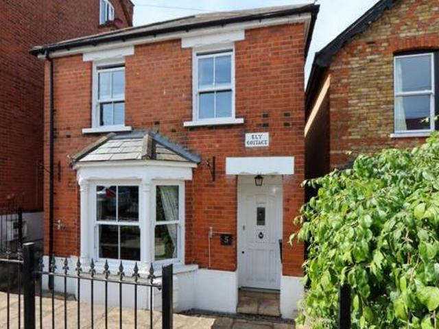 House for rent in Ivy Chimneys, Epping