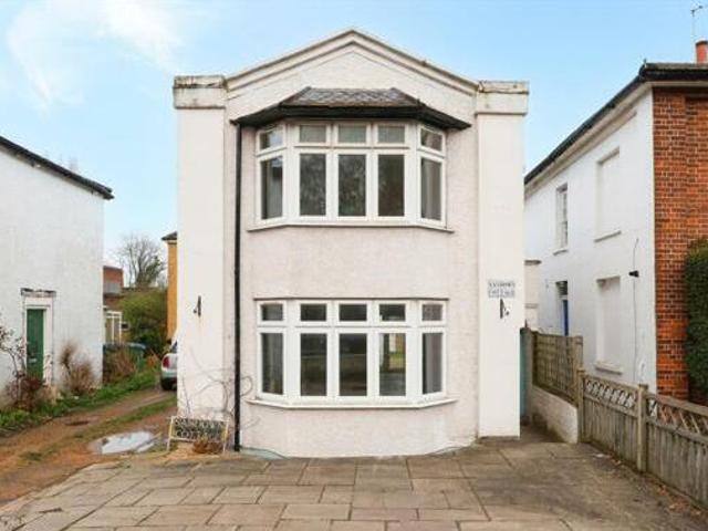 House for rent in Blackhills, Surrey