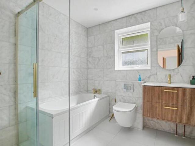 Farm for rent in Bitterne, Southampton
