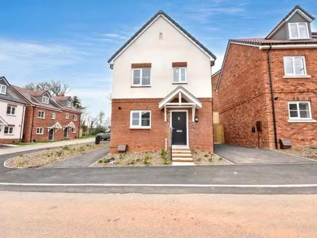 House for rent in Hulham, Budlake