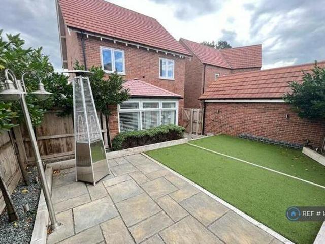 House for rent in Lyons, Greater London