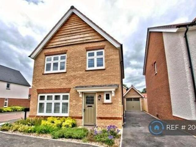 House for rent in Lyons, Greater London