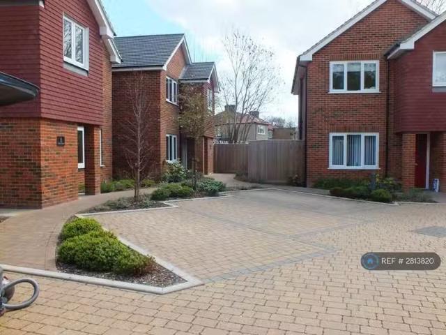 House for rent in St Albans, Five Acres