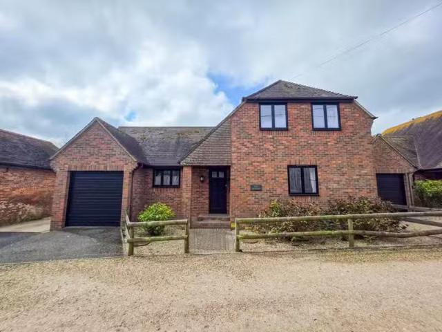 House for rent in Manswood, East Dorset