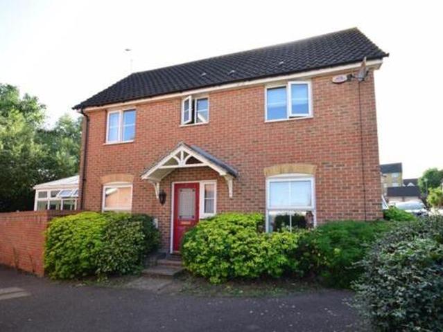 House for rent in Steeple View, Essex