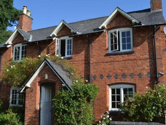 House for rent in Lyons, Greater London