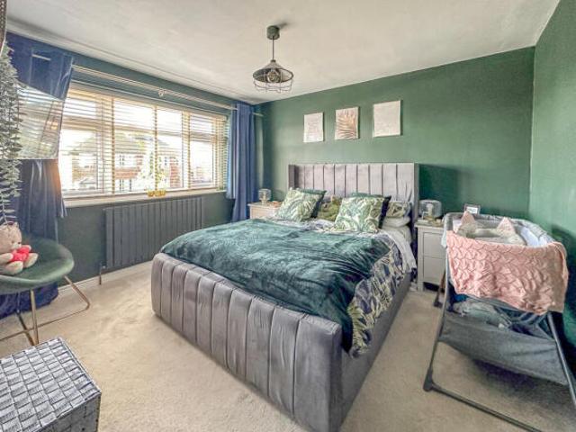 Farm for rent in Allestree, East Midlands