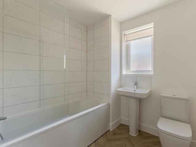 Farm for rent in Willingdon, Cross In Hand
