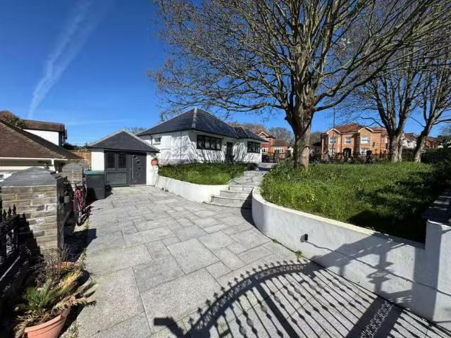 House for rent in Chigwell, Epping
