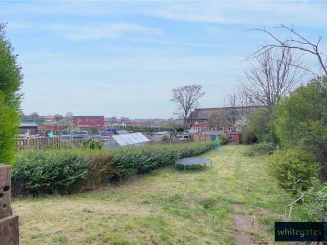 Farm for rent in Intake, Sheffield