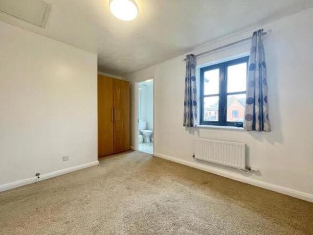 Farm for rent in St Helens