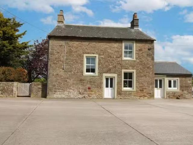 House for rent in Holme Low, Seaville