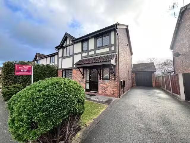 House for rent in Cuddington, Cheshire