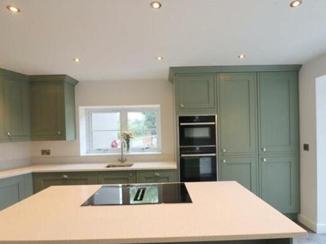 House for rent in Lyons, Greater London