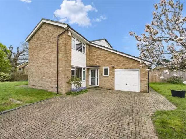 House for rent in Blackhills, Surrey