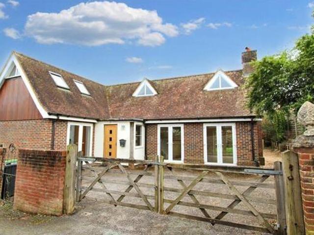 House for rent in Petersfield, Bolton Low Houses