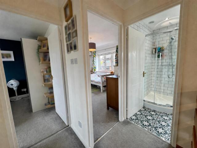 Farm for rent in Pamington, Gloucestershire