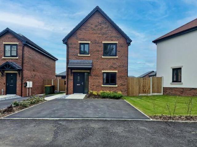 House for rent in Higher Bartle, Lancashire
