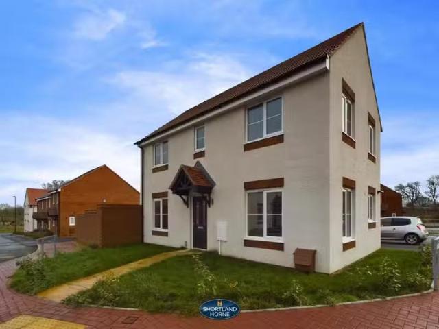 House for rent in Keresley Green, Keresley
