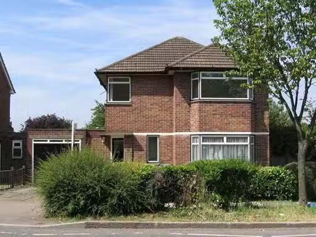 House for rent in Little Stanmore, Greater London