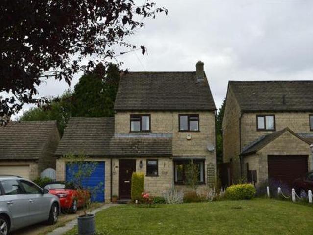 House for rent in School House, Gloucestershire