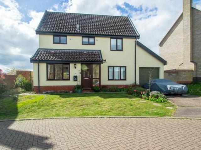 House for rent in Chelmondiston, Suffolk