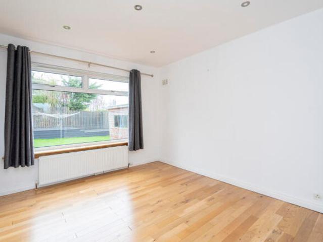 Farm for rent in Fairmilehead, Scotland