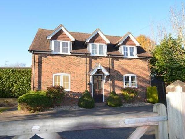 House for rent in Red Hill, Surrey