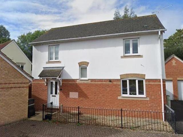 House for rent in Priorswood, Rumwell