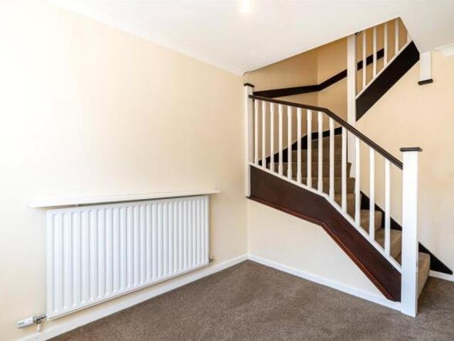Farm for rent in Warndon, Worcestershire