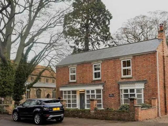 House for rent in Lyons, Greater London