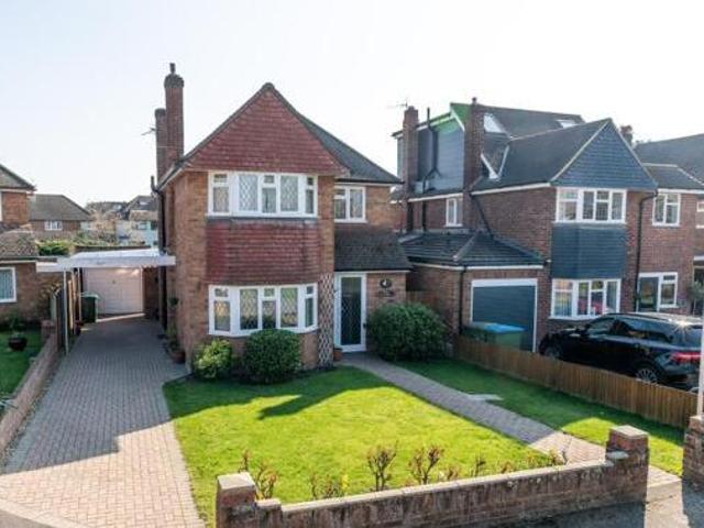 House for rent in Surrey