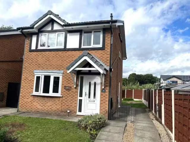 House for rent in Brandlesholme, Bury