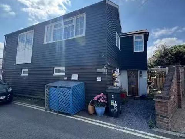 House for rent in Sandwich, Ash