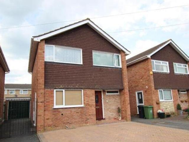 House for rent in Lower Wick, Worcestershire