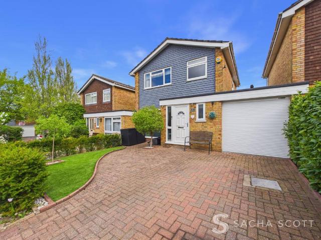 House for sale in Nork, Red Hill