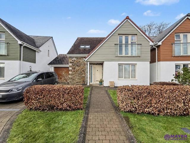 House for sale in Strode, Devon